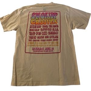 Smokin' Grooves T-shirt Size M